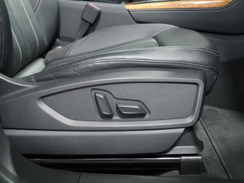 2023 Audi Q5 S line Premium Plus 45 TFSI Quattro *NAVIGATION, VIRTUAL COCKPIT, ADAPTIVE CRUISE, SAFETY ALERTS, 360 VIEW CAMERAS, COLOR TOUCHSCREEN, PANORAMA MOONROOF, LEATHER, HEATED SEATS/STEERING, ADVANCED KEY, 20 INCH WHEELS, BANG & OLUFSEN, APPLE CARPLAY Round Rock TX