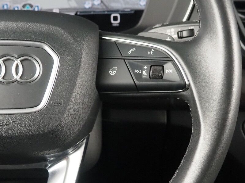 2023 Audi Q5 S line Premium Plus 45 TFSI Quattro *NAVIGATION, VIRTUAL COCKPIT, ADAPTIVE CRUISE, SAFETY ALERTS, 360 VIEW CAMERAS, COLOR TOUCHSCREEN, PANORAMA MOONROOF, LEATHER, HEATED SEATS/STEERING, ADVANCED KEY, BANG & OLUFSEN, APPLE CARPLAY Round Rock TX