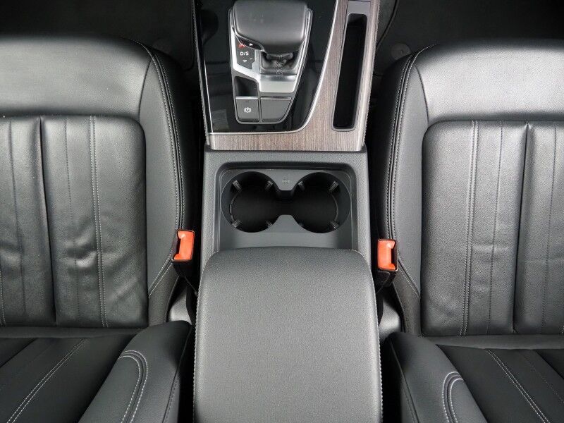 2023 Audi Q5 S line Premium Plus 45 TFSI Quattro *NAVIGATION, VIRTUAL COCKPIT, ADAPTIVE CRUISE, SAFETY ALERTS, 360 VIEW CAMERAS, COLOR TOUCHSCREEN, PANORAMA MOONROOF, LEATHER, HEATED SEATS/STEERING, ADVANCED KEY, BANG & OLUFSEN, APPLE CARPLAY Round Rock TX