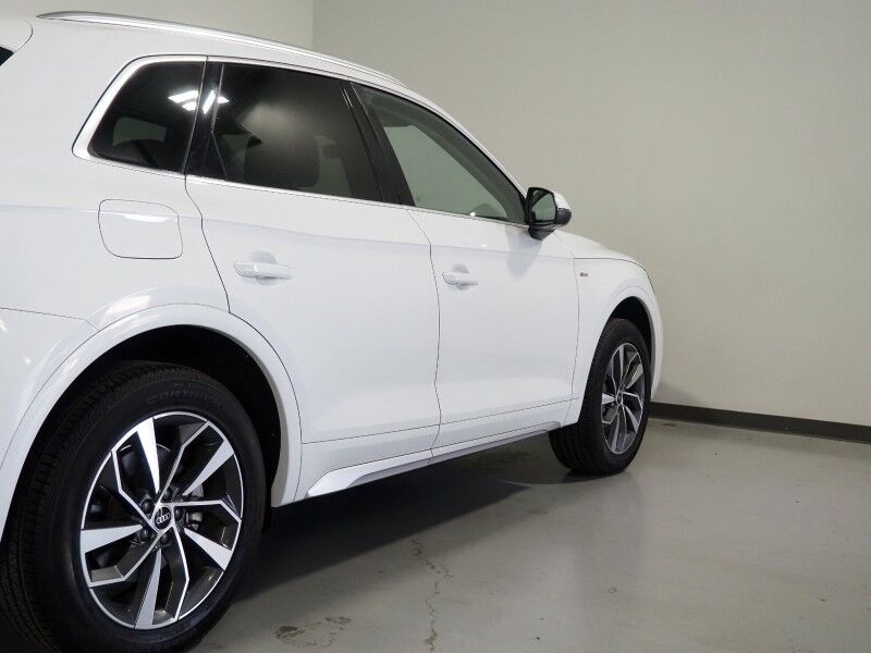 2023 Audi Q5 S line Premium Plus 45 TFSI Quattro *NAVIGATION, VIRTUAL COCKPIT, ADAPTIVE CRUISE, SAFETY ALERTS, 360 VIEW CAMERAS, COLOR TOUCHSCREEN, PANORAMA MOONROOF, LEATHER, HEATED SEATS/STEERING, ADVANCED KEY, BANG & OLUFSEN, APPLE CARPLAY Round Rock TX