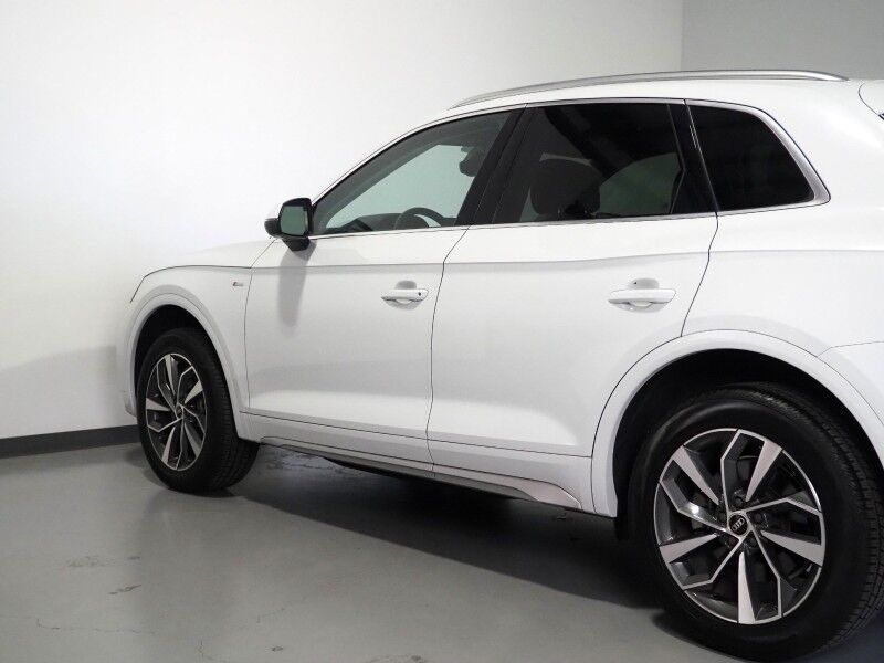 2023 Audi Q5 S line Premium Plus 45 TFSI Quattro *NAVIGATION, VIRTUAL COCKPIT, ADAPTIVE CRUISE, SAFETY ALERTS, 360 VIEW CAMERAS, COLOR TOUCHSCREEN, PANORAMA MOONROOF, LEATHER, HEATED SEATS/STEERING, ADVANCED KEY, BANG & OLUFSEN, APPLE CARPLAY Round Rock TX