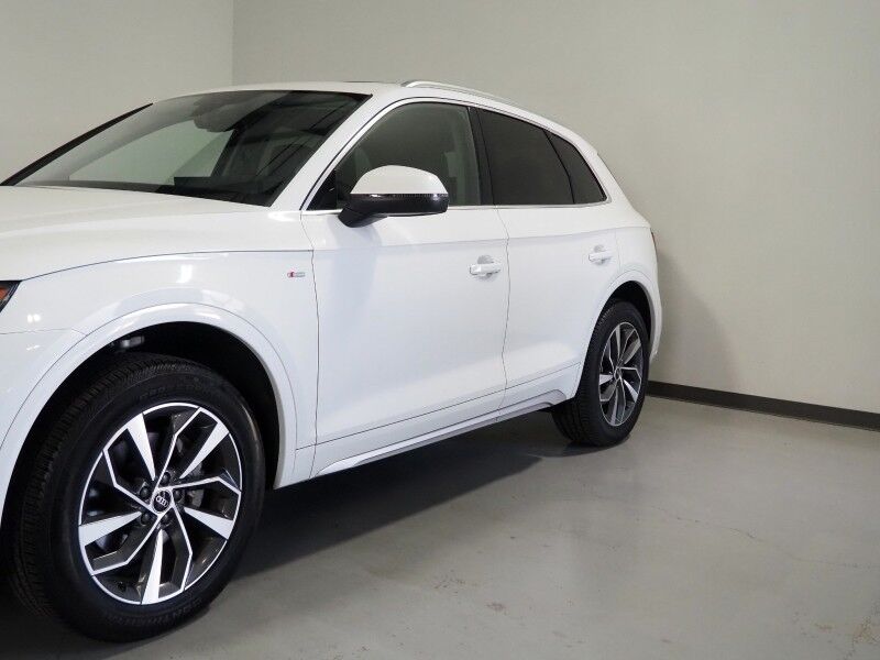 2023 Audi Q5 S line Premium Plus 45 TFSI Quattro *NAVIGATION, VIRTUAL COCKPIT, ADAPTIVE CRUISE, SAFETY ALERTS, 360 VIEW CAMERAS, COLOR TOUCHSCREEN, PANORAMA MOONROOF, LEATHER, HEATED SEATS/STEERING, ADVANCED KEY, BANG & OLUFSEN, APPLE CARPLAY Round Rock TX