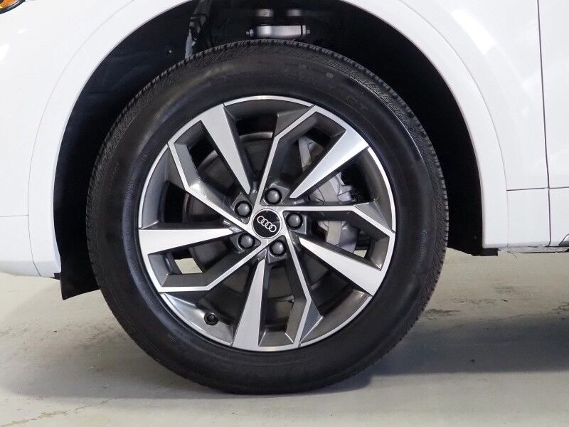 2023 Audi Q5 S line Premium Plus 45 TFSI Quattro *NAVIGATION, VIRTUAL COCKPIT, ADAPTIVE CRUISE, SAFETY ALERTS, 360 VIEW CAMERAS, COLOR TOUCHSCREEN, PANORAMA MOONROOF, LEATHER, HEATED SEATS/STEERING, ADVANCED KEY, BANG & OLUFSEN, APPLE CARPLAY Round Rock TX