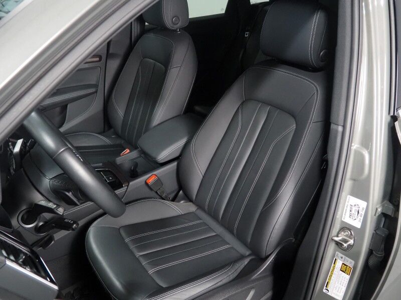2023 Audi Q5 S line Premium Plus 45 TFSI Quattro *NAVIGATION, VIRTUAL COCKPIT, ADAPTIVE CRUISE, SAFETY ALERTS, 360 VIEW CAMERAS, COLOR TOUCHSCREEN, PANORAMA MOONROOF, LEATHER, HEATED SEATS/STEERING, ADVANCED KEY, BANG & OLUFSEN, APPLE CARPLAY Round Rock TX