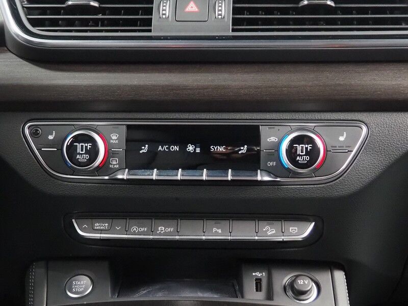 2023 Audi Q5 S line Premium Plus 45 TFSI Quattro *NAVIGATION, VIRTUAL COCKPIT, ADAPTIVE CRUISE, SAFETY ALERTS, 360 VIEW CAMERAS, COLOR TOUCHSCREEN, PANORAMA MOONROOF, LEATHER, HEATED SEATS/STEERING, ADVANCED KEY, BANG & OLUFSEN, APPLE CARPLAY Round Rock TX