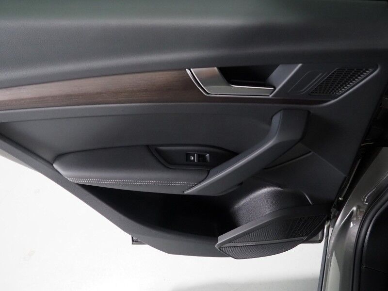 2023 Audi Q5 S line Premium Plus 45 TFSI Quattro *NAVIGATION, VIRTUAL COCKPIT, ADAPTIVE CRUISE, SAFETY ALERTS, 360 VIEW CAMERAS, COLOR TOUCHSCREEN, PANORAMA MOONROOF, LEATHER, HEATED SEATS/STEERING, ADVANCED KEY, BANG & OLUFSEN, APPLE CARPLAY Round Rock TX