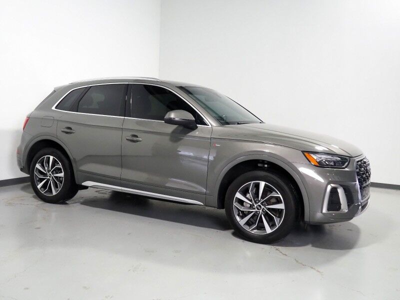 2023 Audi Q5 S line Premium Plus 45 TFSI Quattro *NAVIGATION, VIRTUAL COCKPIT, ADAPTIVE CRUISE, SAFETY ALERTS, 360 VIEW CAMERAS, COLOR TOUCHSCREEN, PANORAMA MOONROOF, LEATHER, HEATED SEATS/STEERING, ADVANCED KEY, BANG & OLUFSEN, APPLE CARPLAY