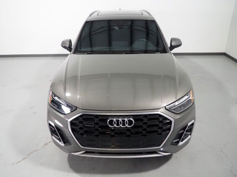 2023 Audi Q5 S line Premium Plus 45 TFSI Quattro *NAVIGATION, VIRTUAL COCKPIT, ADAPTIVE CRUISE, SAFETY ALERTS, 360 VIEW CAMERAS, COLOR TOUCHSCREEN, PANORAMA MOONROOF, LEATHER, HEATED SEATS/STEERING, ADVANCED KEY, BANG & OLUFSEN, APPLE CARPLAY Round Rock TX
