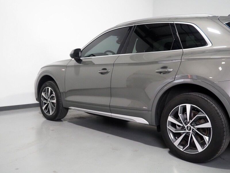 2023 Audi Q5 S line Premium Plus 45 TFSI Quattro *NAVIGATION, VIRTUAL COCKPIT, ADAPTIVE CRUISE, SAFETY ALERTS, 360 VIEW CAMERAS, COLOR TOUCHSCREEN, PANORAMA MOONROOF, LEATHER, HEATED SEATS/STEERING, ADVANCED KEY, BANG & OLUFSEN, APPLE CARPLAY Round Rock TX