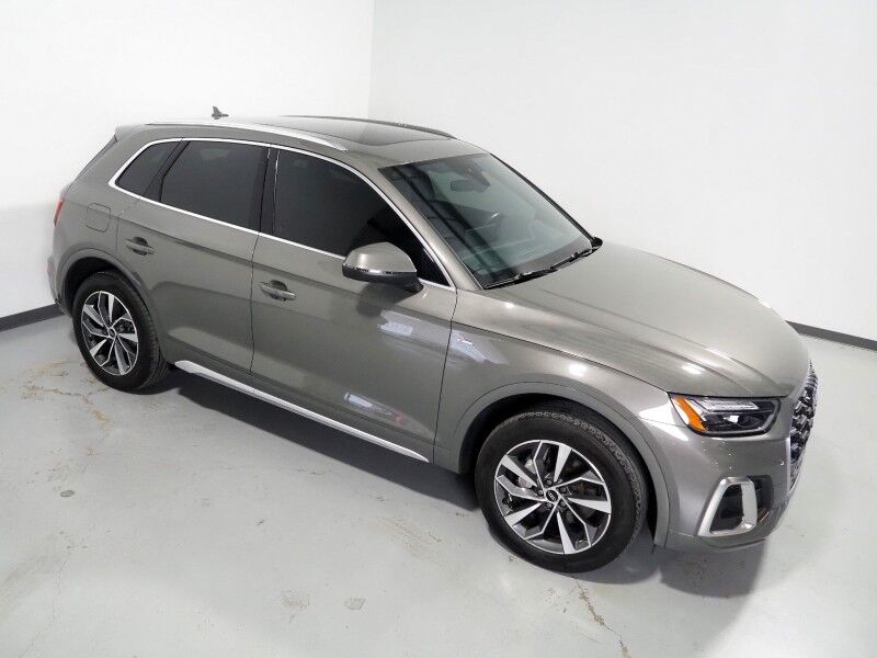 2023 Audi Q5 S line Premium Plus 45 TFSI Quattro *NAVIGATION, VIRTUAL COCKPIT, ADAPTIVE CRUISE, SAFETY ALERTS, 360 VIEW CAMERAS, COLOR TOUCHSCREEN, PANORAMA MOONROOF, LEATHER, HEATED SEATS/STEERING, ADVANCED KEY, BANG & OLUFSEN, APPLE CARPLAY Round Rock TX