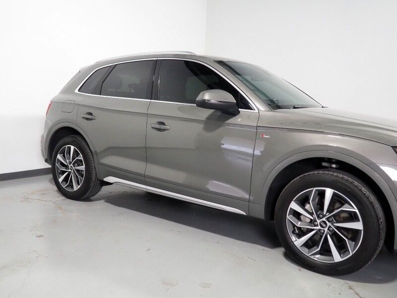 2023 Audi Q5 S line Premium Plus 45 TFSI Quattro *NAVIGATION, VIRTUAL COCKPIT, ADAPTIVE CRUISE, SAFETY ALERTS, 360 VIEW CAMERAS, COLOR TOUCHSCREEN, PANORAMA MOONROOF, LEATHER, HEATED SEATS/STEERING, ADVANCED KEY, BANG & OLUFSEN, APPLE CARPLAY Round Rock TX