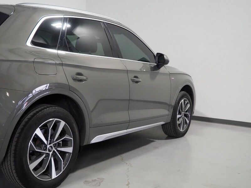 2023 Audi Q5 S line Premium Plus 45 TFSI Quattro *NAVIGATION, VIRTUAL COCKPIT, ADAPTIVE CRUISE, SAFETY ALERTS, 360 VIEW CAMERAS, COLOR TOUCHSCREEN, PANORAMA MOONROOF, LEATHER, HEATED SEATS/STEERING, ADVANCED KEY, BANG & OLUFSEN, APPLE CARPLAY Round Rock TX