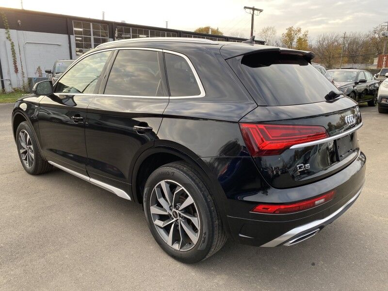 2023 Audi Q5 S line Premium Plus
