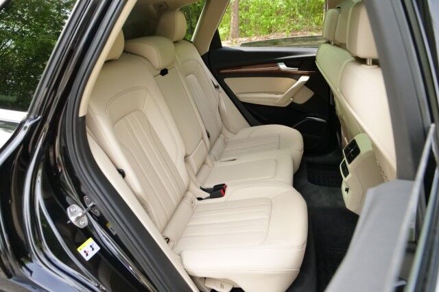 2023 Audi Q5 S line Premium Plus Quattro / Nav Package! High Point NC