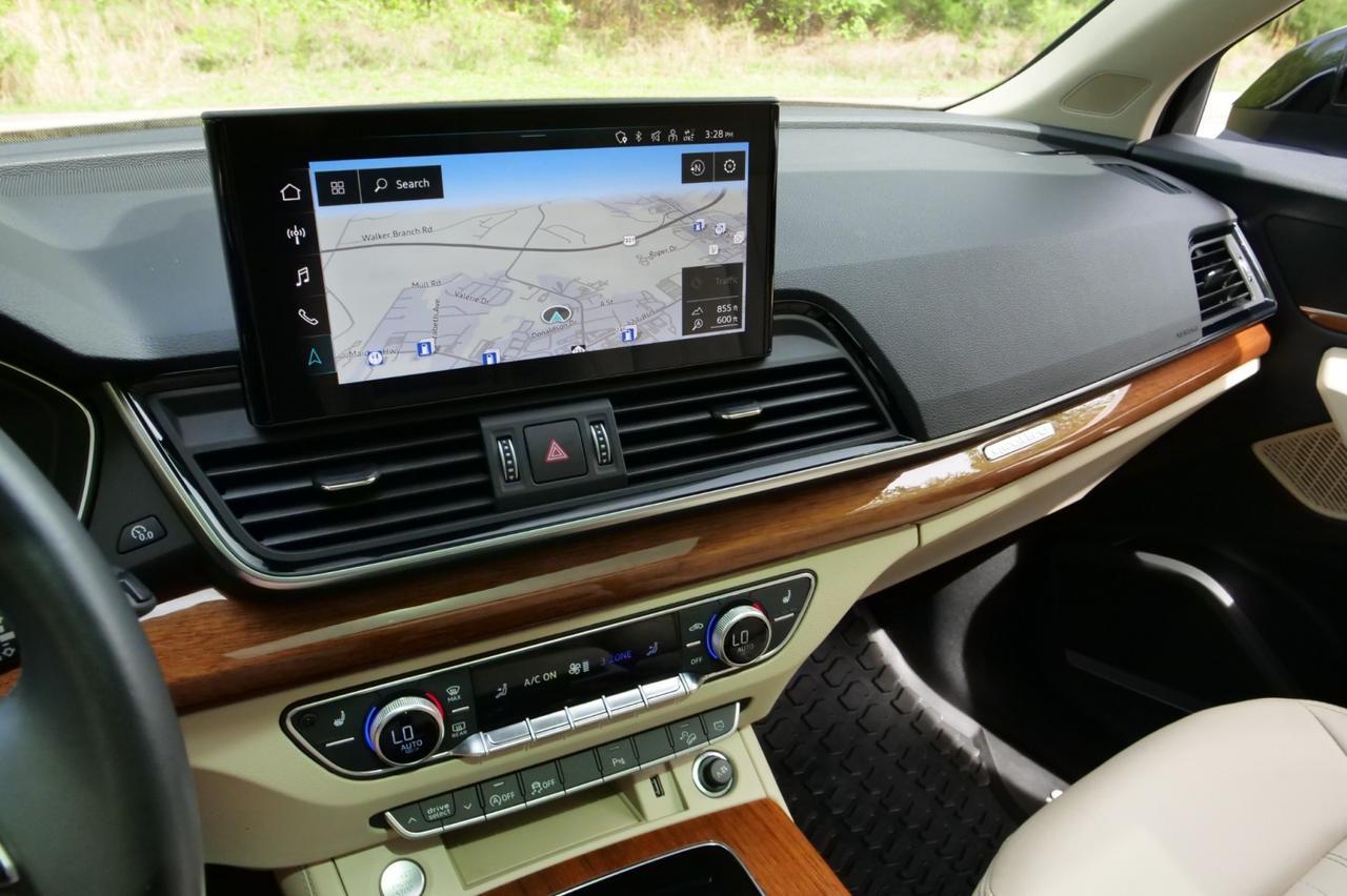 2023 Audi Q5 S line Premium Plus Quattro / Nav Package! Lincolnton NC