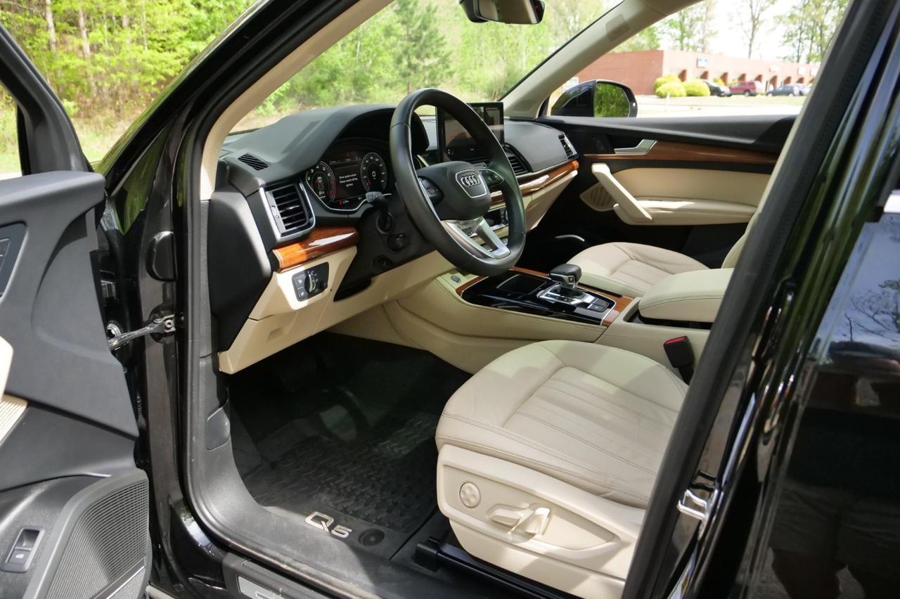 2023 Audi Q5 S line Premium Plus Quattro / Nav Package! Lincolnton NC