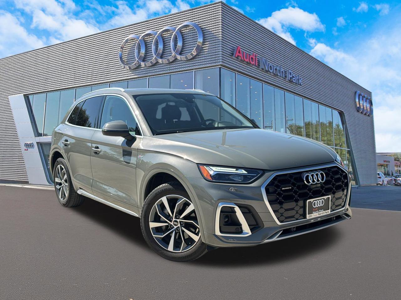 2023 Audi Q5 S line Premium Plus