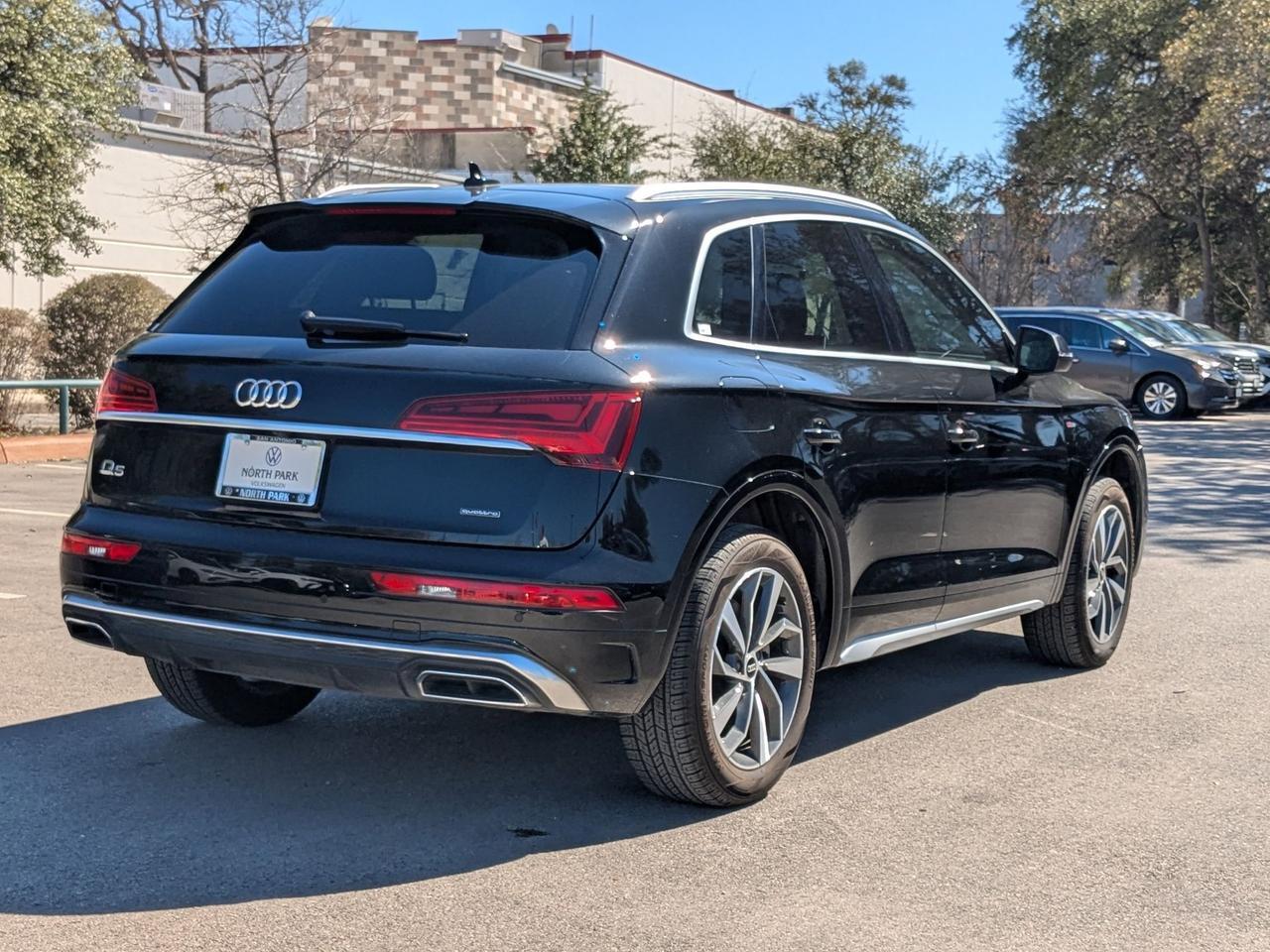 2023 Audi Q5 S line Premium Plus