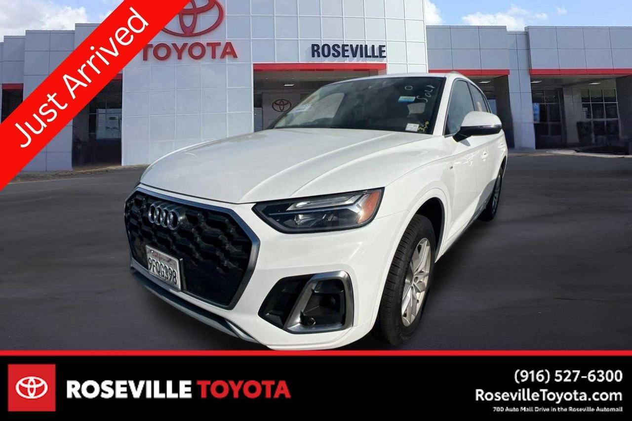 2023 Audi Q5 S line Premium