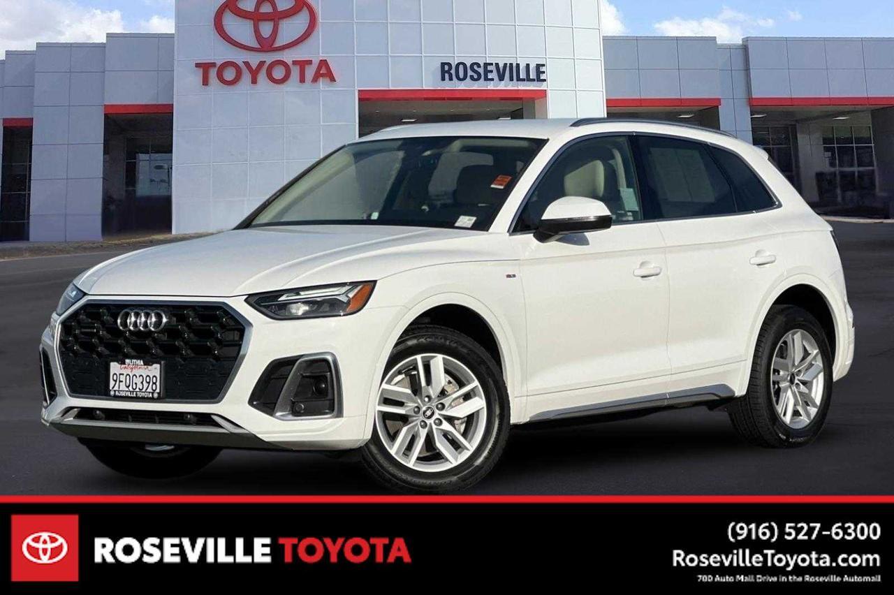 2023 Audi Q5 S line Premium