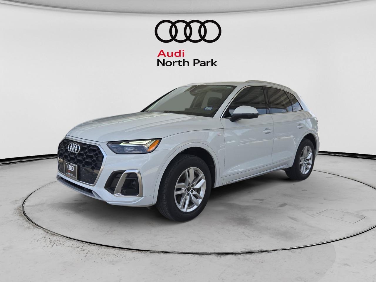 2023 Audi Q5 S line Premium