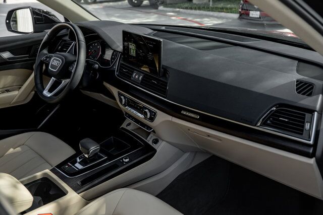 2023 Audi Q5 S line Premium  Selma TX