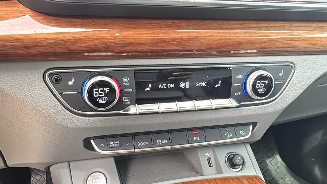 2023 Audi Q5 S line Premium  Selma TX