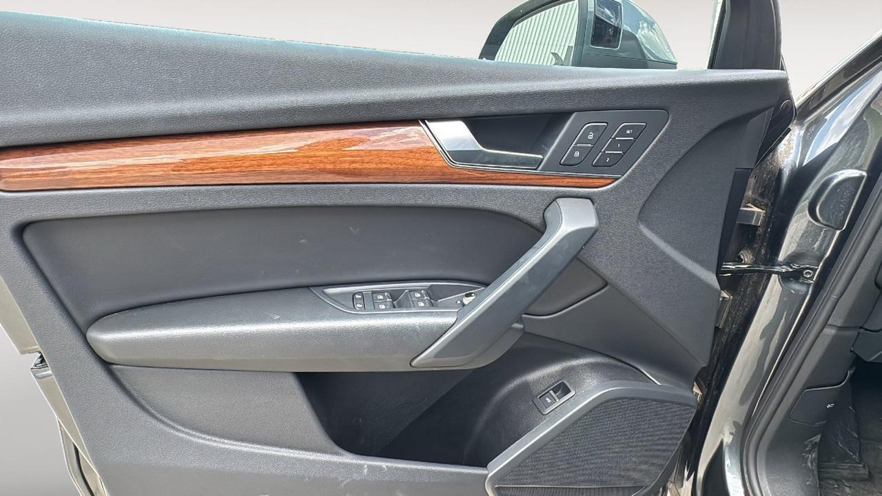 2023 Audi Q5 S line Premium  Selma TX