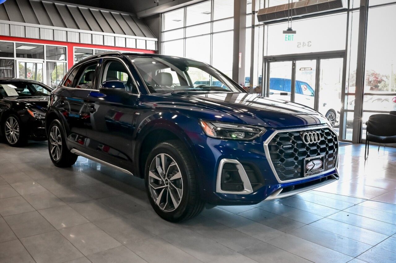 2023 Audi Q5 S line Premium