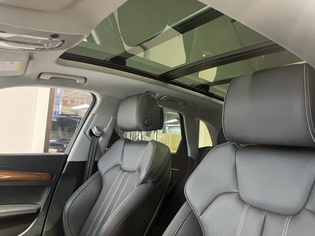 2023 Audi Q5 S line Prestige Marshfield MA