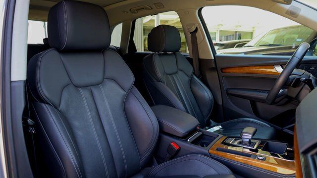 2023 Audi Q5 S line Prestige  Selma TX