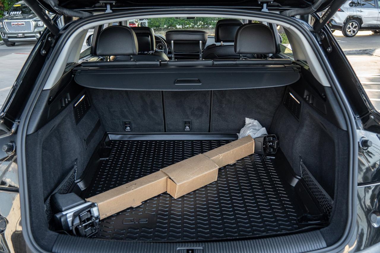2023 Audi Q5 S line Prestige  Selma TX