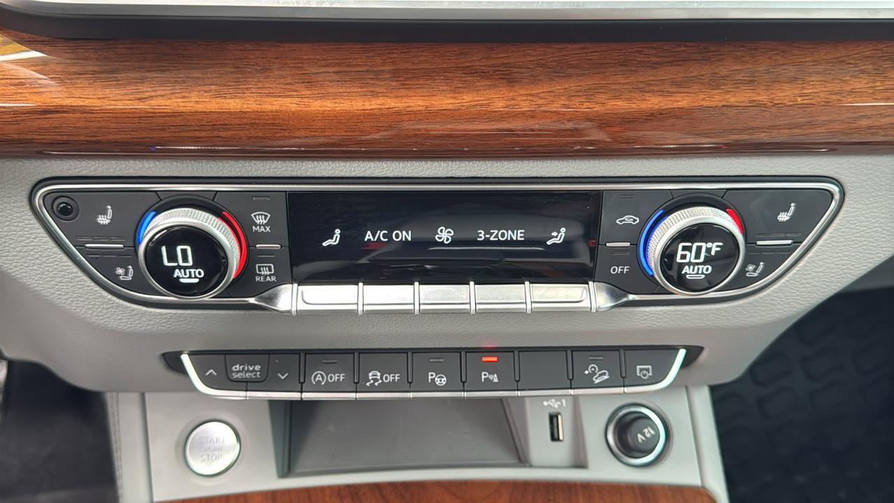 2023 Audi Q5 S line Prestige  Selma TX