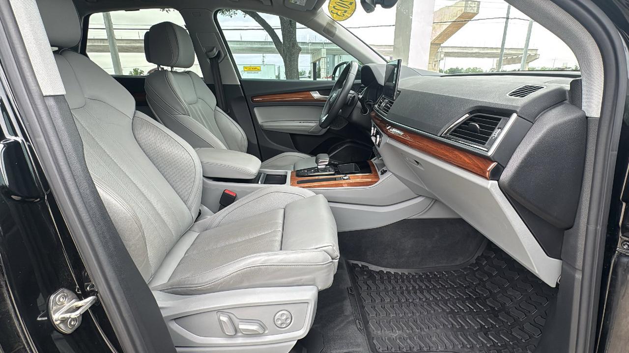 2023 Audi Q5 S line Prestige  Selma TX