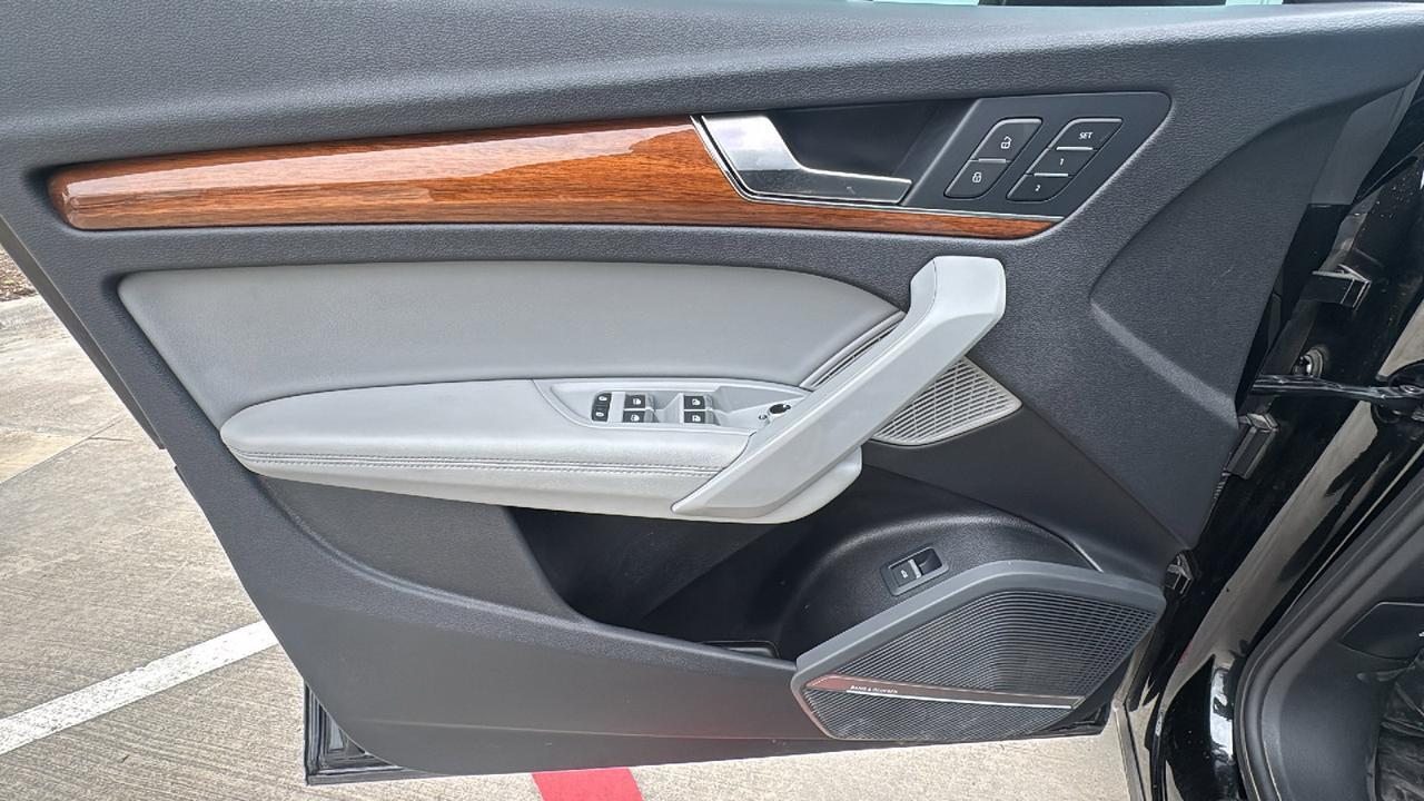 2023 Audi Q5 S line Prestige  Selma TX