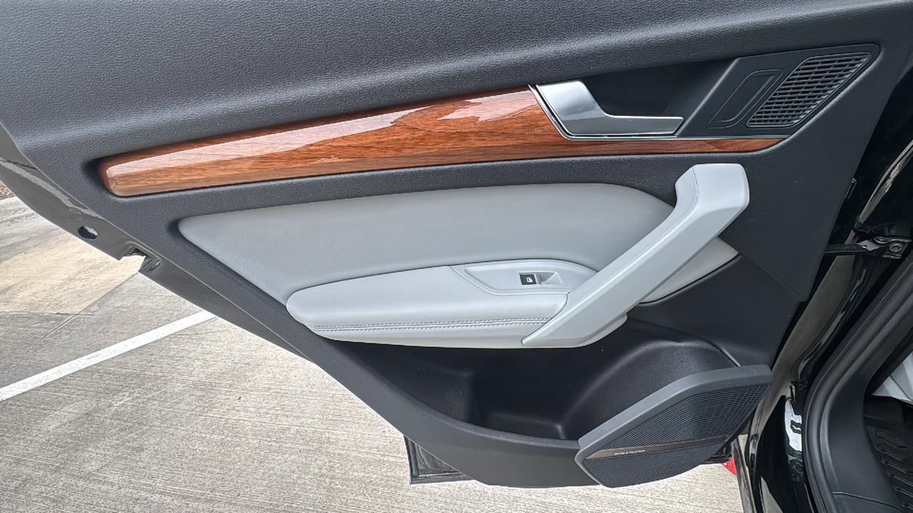 2023 Audi Q5 S line Prestige  Selma TX