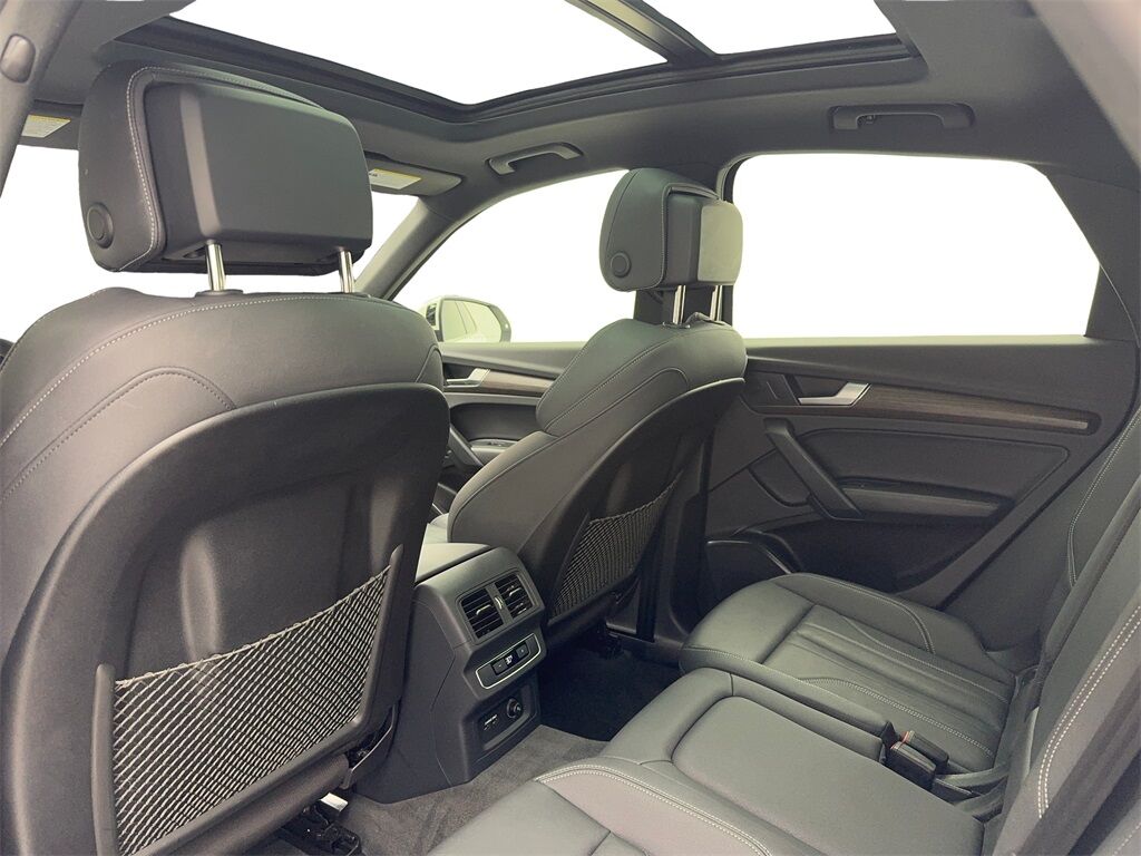2023 Audi Q5 Sportback 45 S line Premium CAM,PANO,HTD STS,BLIND SPOT Plano TX