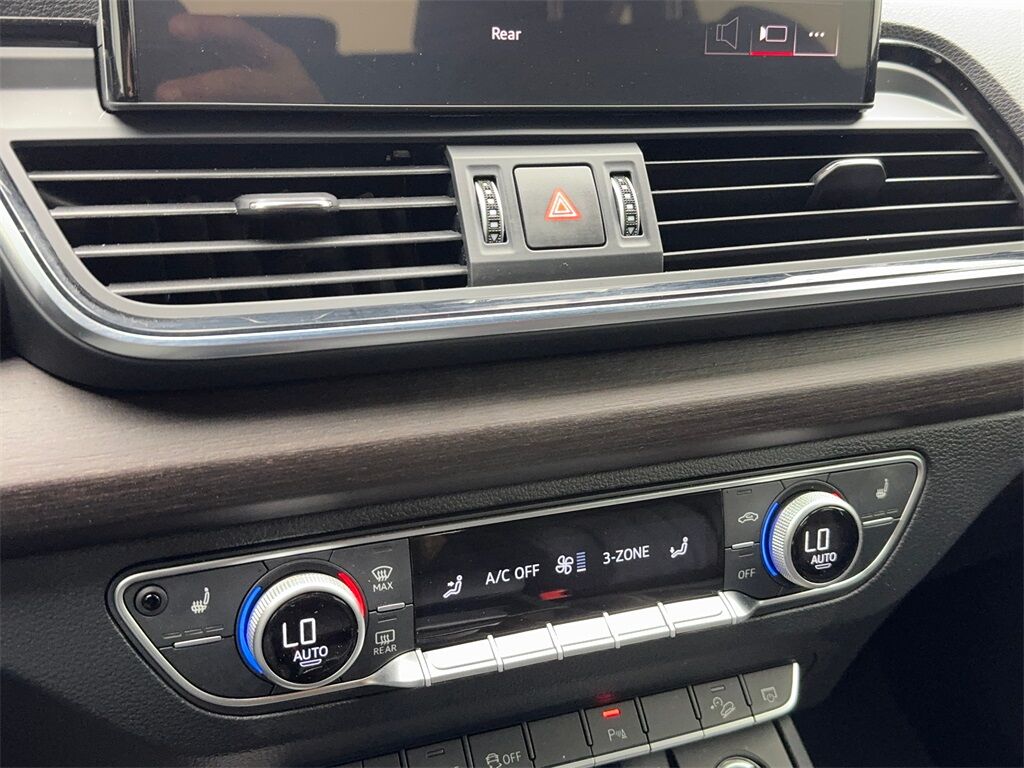 2023 Audi Q5 Sportback 45 S line Premium CAM,PANO,HTD STS,BLIND SPOT Plano TX