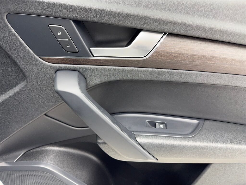 2023 Audi Q5 Sportback 45 S line Premium CAM,PANO,HTD STS,BLIND SPOT Plano TX