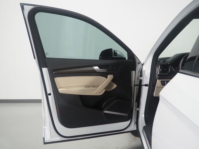 2023 Audi Q5 Sportback S line Premium Plus Quattro *BLACK OPTIC PKG, VIRTUAL COCKPIT, ADAPTIVE CRUISE, SAFETY ALERTS, 360 VIEW CAMERAS, COLOR TOUCHSCREEN, PANORAMA MOONROOF, LEATHER, HEATED SEATS/STEERING, ADVANCED KEY, BANG & OLUFSEN, APPLE CARPLAY Round Rock TX