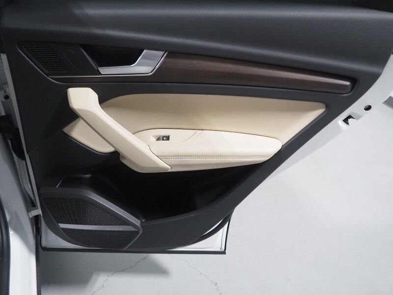 2023 Audi Q5 Sportback S line Premium Plus Quattro *BLACK OPTIC PKG, VIRTUAL COCKPIT, ADAPTIVE CRUISE, SAFETY ALERTS, 360 VIEW CAMERAS, COLOR TOUCHSCREEN, PANORAMA MOONROOF, LEATHER, HEATED SEATS/STEERING, ADVANCED KEY, BANG & OLUFSEN, APPLE CARPLAY Round Rock TX