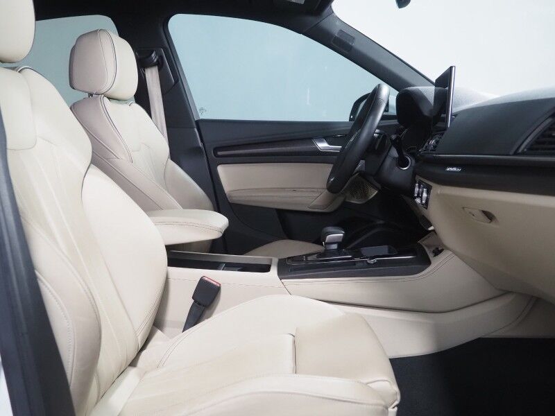 2023 Audi Q5 Sportback S line Premium Plus Quattro *BLACK OPTIC PKG, VIRTUAL COCKPIT, ADAPTIVE CRUISE, SAFETY ALERTS, 360 VIEW CAMERAS, COLOR TOUCHSCREEN, PANORAMA MOONROOF, LEATHER, HEATED SEATS/STEERING, ADVANCED KEY, BANG & OLUFSEN, APPLE CARPLAY Round Rock TX