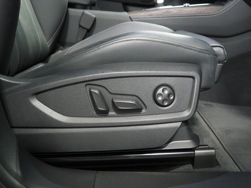 2023 Audi Q5 Sportback S line Premium Plus Quattro *BLACK OPTIC PKG, VIRTUAL COCKPIT, ADAPTIVE CRUISE, SAFETY ALERTS, 360 VIEW CAMERAS, COLOR TOUCHSCREEN, PANORAMA MOONROOF, LEATHER, HEATED SEATS/STEERING, ADVANCED KEY, BANG & OLUFSEN, APPLE CARPLAY Round Rock TX