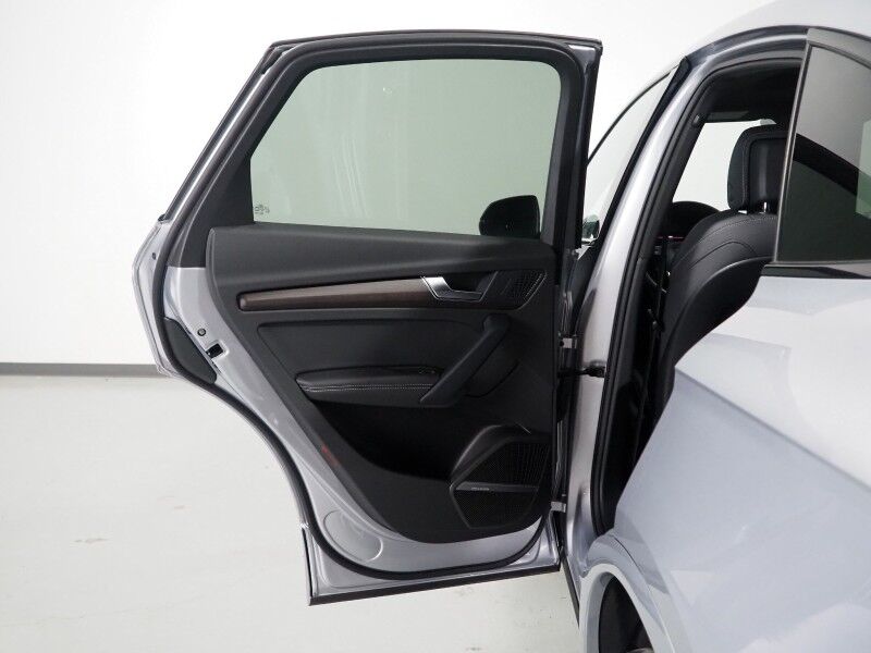 2023 Audi Q5 Sportback S line Premium Plus Quattro *BLACK OPTIC PKG, VIRTUAL COCKPIT, ADAPTIVE CRUISE, SAFETY ALERTS, 360 VIEW CAMERAS, COLOR TOUCHSCREEN, PANORAMA MOONROOF, LEATHER, HEATED SEATS/STEERING, ADVANCED KEY, BANG & OLUFSEN, APPLE CARPLAY Round Rock TX