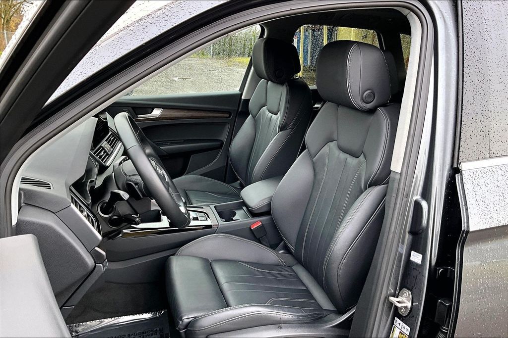 2023 Audi Q5 e 55 Premium OR