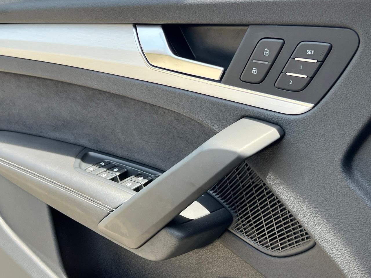 2023 Audi Q5 e 55 Prestige Indianapolis IN