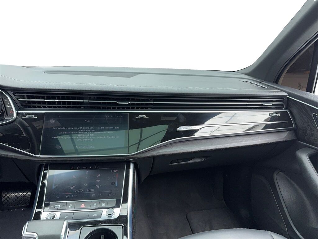 2023 Audi Q7 45 Premium NAV,CAM,PANO,HTD STS,BLIND SPOT,3RD ROW Plano TX