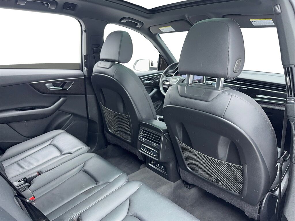 2023 Audi Q7 45 Premium NAV,CAM,PANO,HTD STS,BLIND SPOT,3RD ROW Plano TX