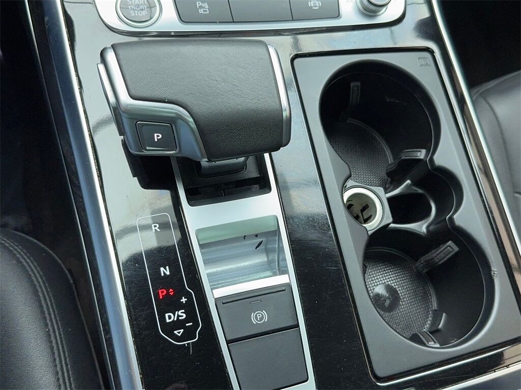 2023 Audi Q7 45 Premium NAV,CAM,PANO,HTD STS,BLIND SPOT,3RD ROW Plano TX