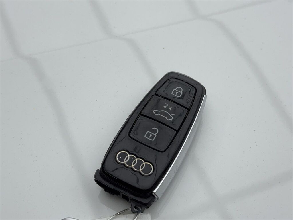 2023 Audi Q7 45 Premium NAV,CAM,PANO,HTD STS,BLIND SPOT,3RD ROW Plano TX